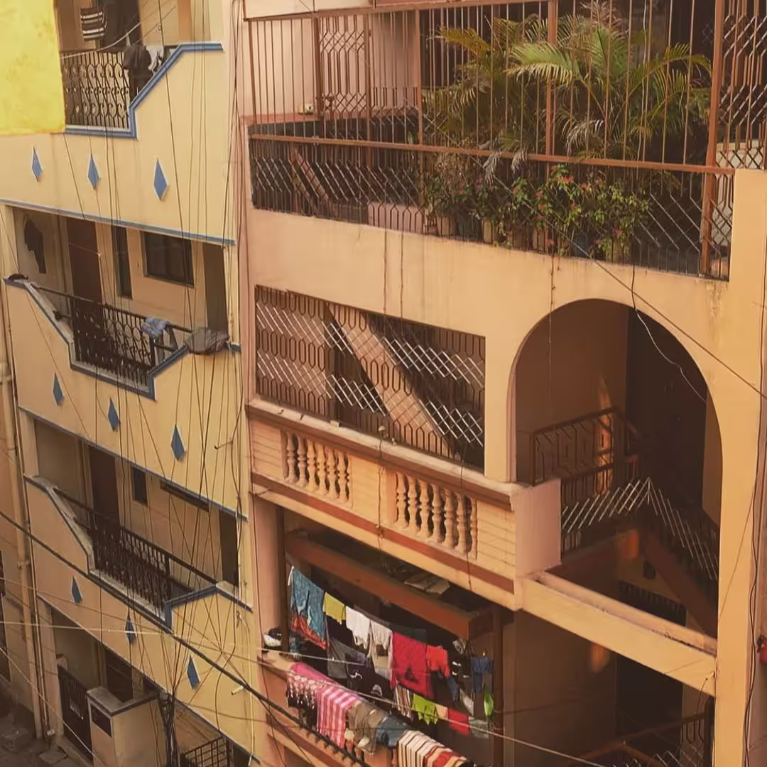 This is a randomly generated image from Järna Rosteri's image library. This library contains decorative images showing images from the local town, coffeebeans and bags, people, places, flavors, etc.